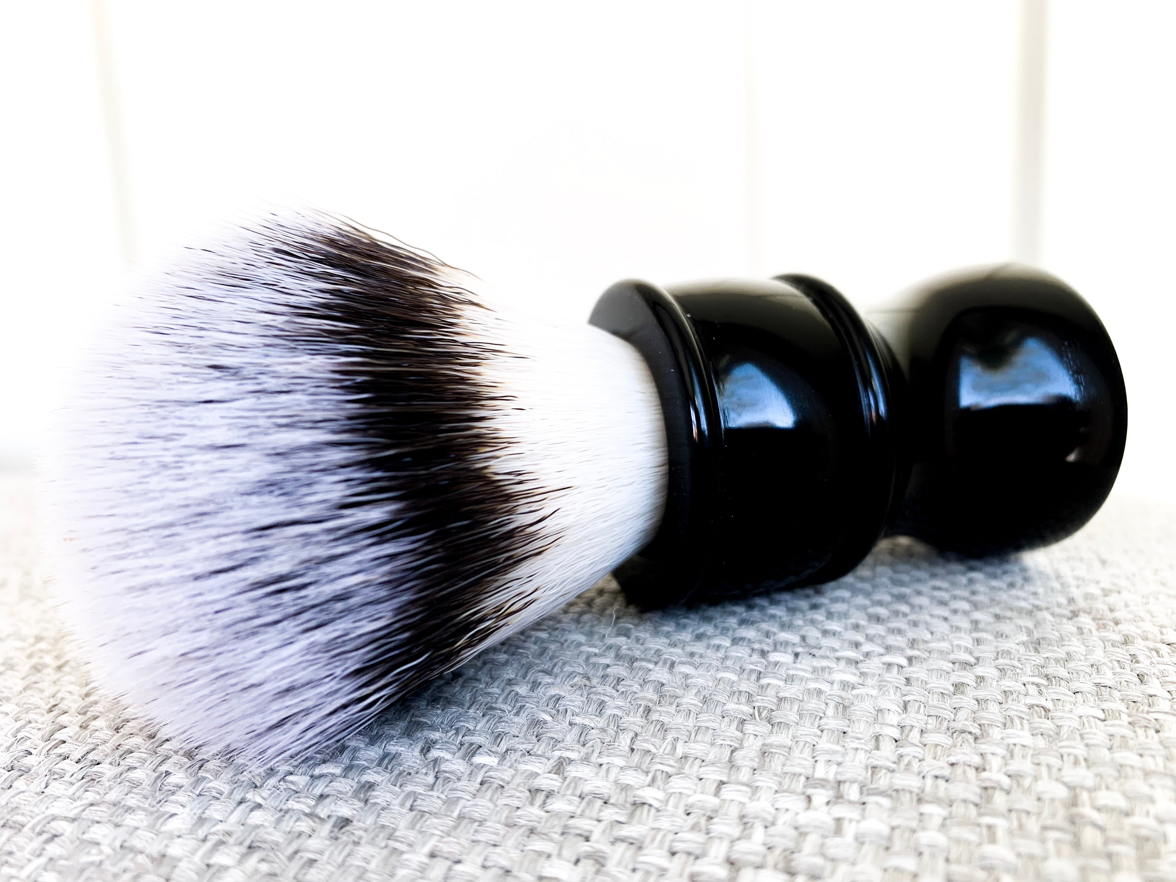 black shave brush synthetic faux badger silvertip